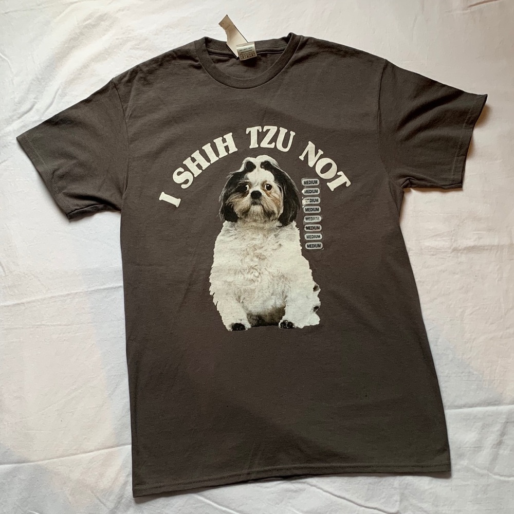 Medium T-shirt dog lovers this ones for you